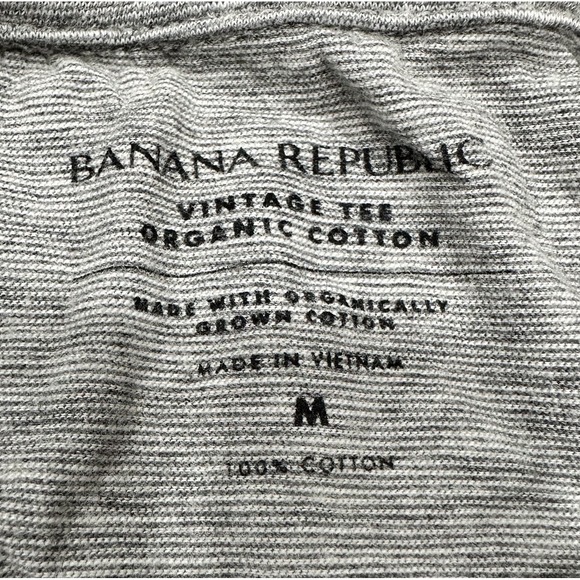 Banana Republic Henley T-shirt Men's Medium Gray Soft Wash Organic Cotton Shirt - Picture 9 of 11